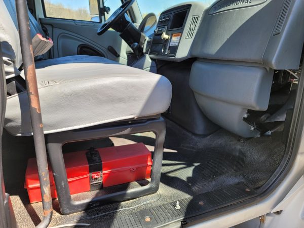 2007 International DuraStar 4300 - Image 7