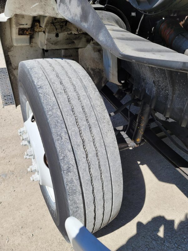 2007 International DuraStar 4300 - Image 17
