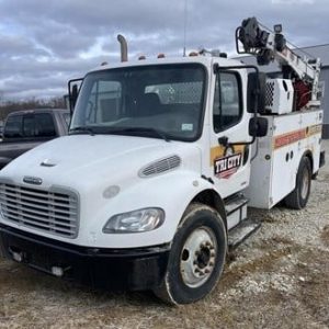 2008 FREIGHTLINER BUSINESS CLASS M2 106