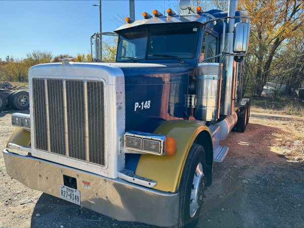 2007 Peterbilt 378 - Image 8