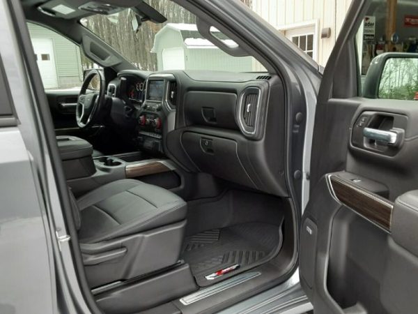 2021 CHEVY SILVERADO  RST Z71  QUAD CAB - Image 10