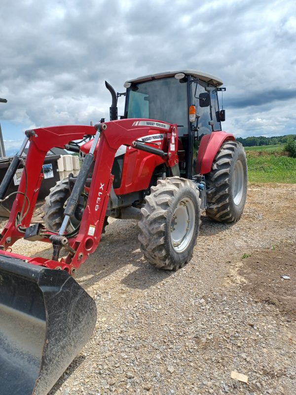 2015 MASSEY FERGUSON 4609M - Image 4