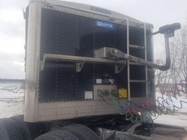 2018 FREIGHTLINER CASCADIA 113  COMBO  2015 STOUGHTON AG HOPPER - Image 3