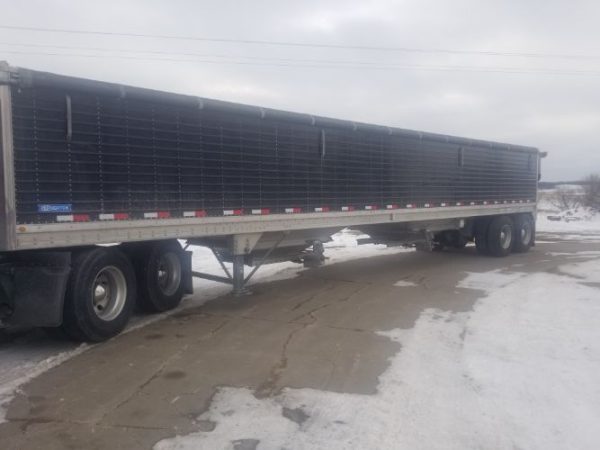 2018 FREIGHTLINER CASCADIA 113  COMBO  2015 STOUGHTON AG HOPPER - Image 5