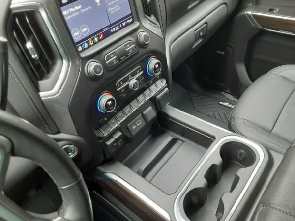 2021 CHEVY SILVERADO  RST Z71  QUAD CAB - Image 5
