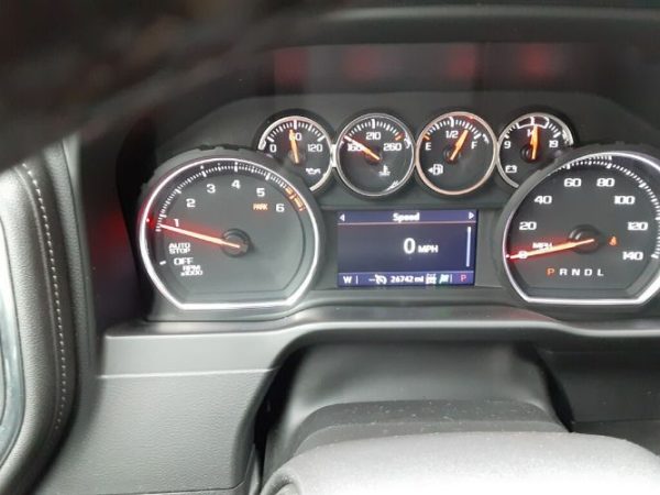 2021 CHEVY SILVERADO  RST Z71  QUAD CAB - Image 6