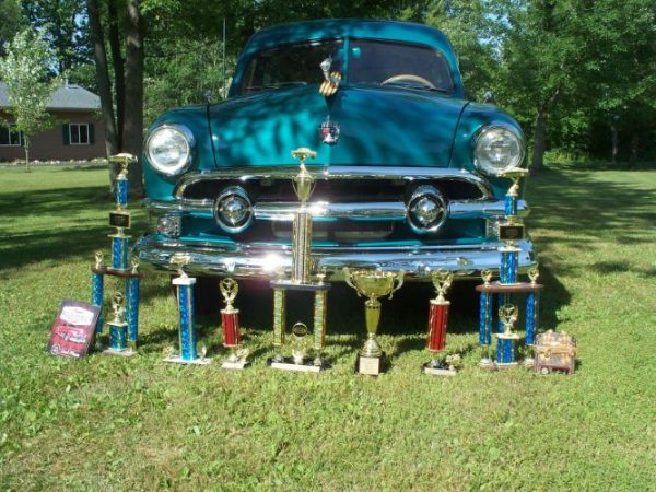 1951 FORD COUNTRY SQUIRE  WOODY WAGON - Image 2