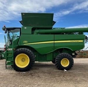 2015 JOHN DEERE S680