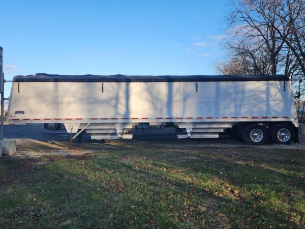 2020 WILSON COMMANDER  AG HOPPER  43X102