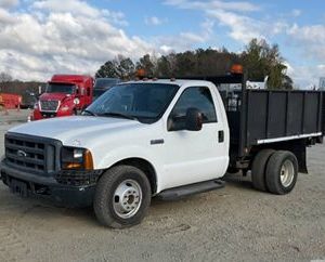 2006 FORD F350  LIGHT DUTY DUMP TRUCK
