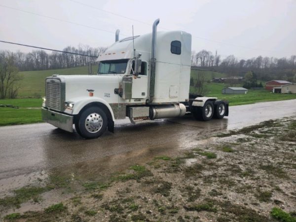 2000 FREIGHTLINER FLD132 EXHD