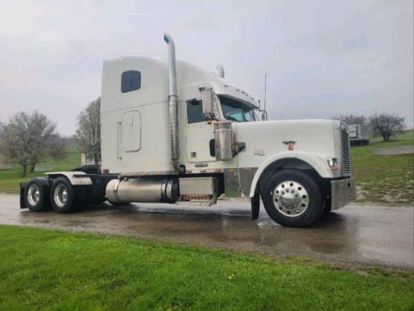 2000 FREIGHTLINER FLD132 EXHD - Image 2