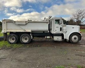 1996 Peterbilt