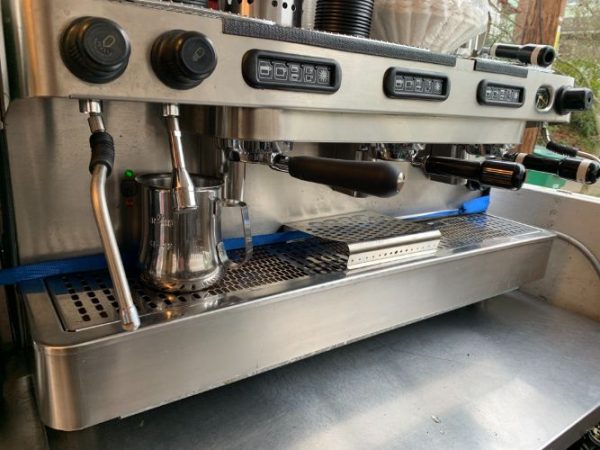 1981 BRAWLEY HORSE TRAILER  FULLY CONVERTED INTO MOBILE COFFE BUSINESS - Image 9