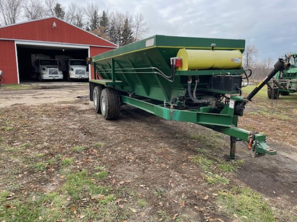 2015 Chandler 22clt litter spreader - Image 3