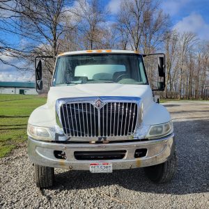 2005 International 4400