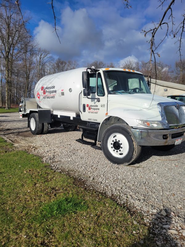 2005 International 4400 - Image 9