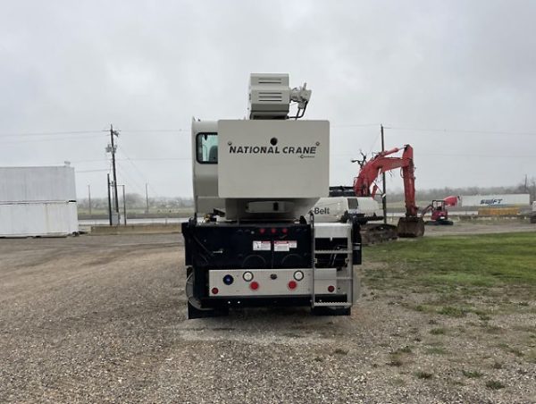 2022 Freightliner 114SD - Image 3