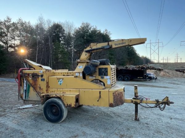 2008 VERMEER BC1800XL TOWABLE  WOOD CHIPPER - Image 7