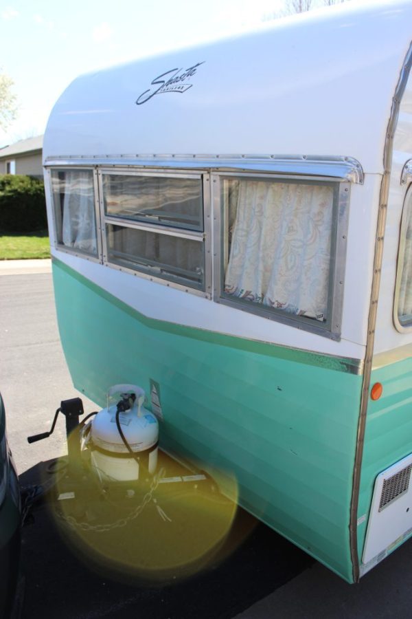 2015 Shasta Airflyte M19 - Image 3