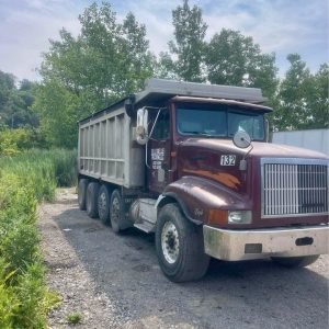 1996 International Eagle 9200