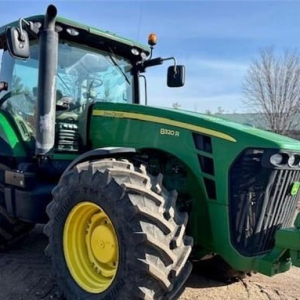 2010 JOHN DEERE 8320R