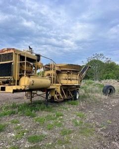 1997 WHO P12-56SHD  TUB GRINDER