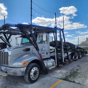 2016 Peterbilt 348 car hauler