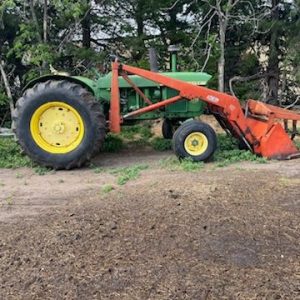 1962 JOHN DEERE 4010 TRACTOR