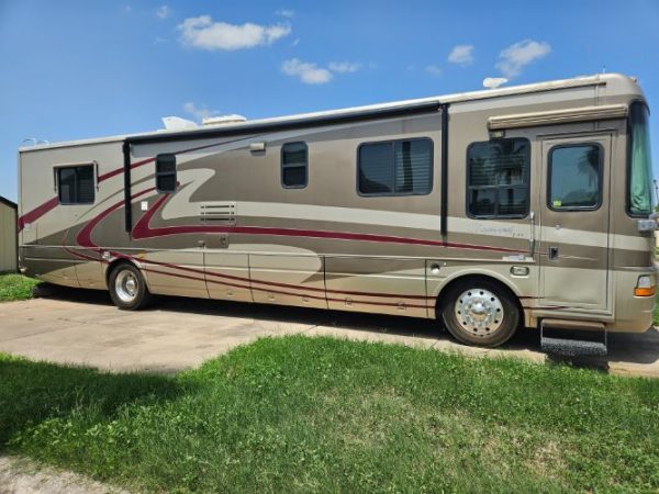 2003 NATIONAL RV TRADEWINDS CLASS A DIESEL PUSHER