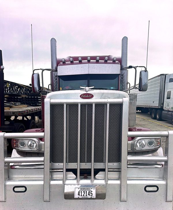 2019 Peterbilt 389 - Image 5