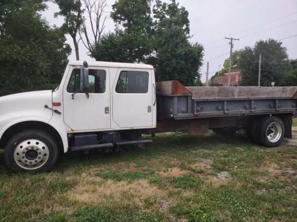 2001 International 4700