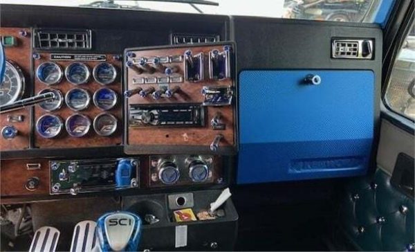 1999 KENWORTH W900L - Image 17