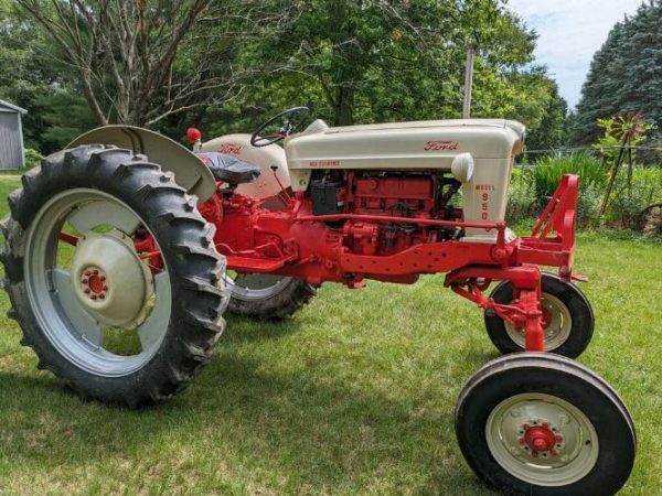 1957 FORD 950-4 - Image 2
