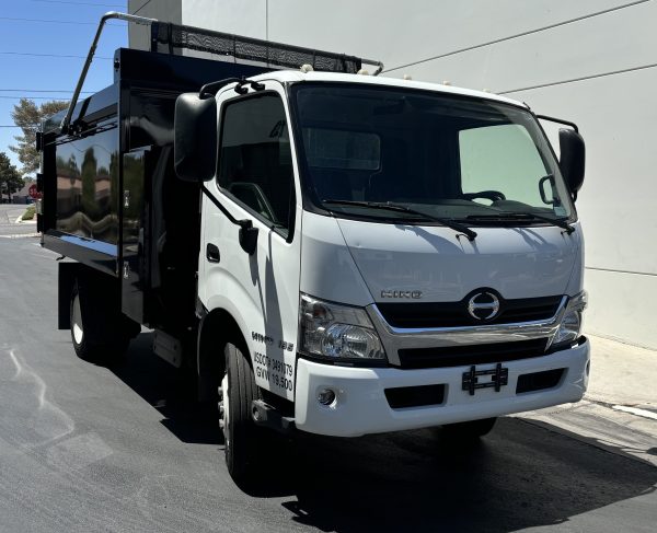 2020 Hino 195 Dump Truck