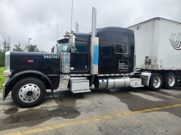 2019 PETERBILT 389 EXHD