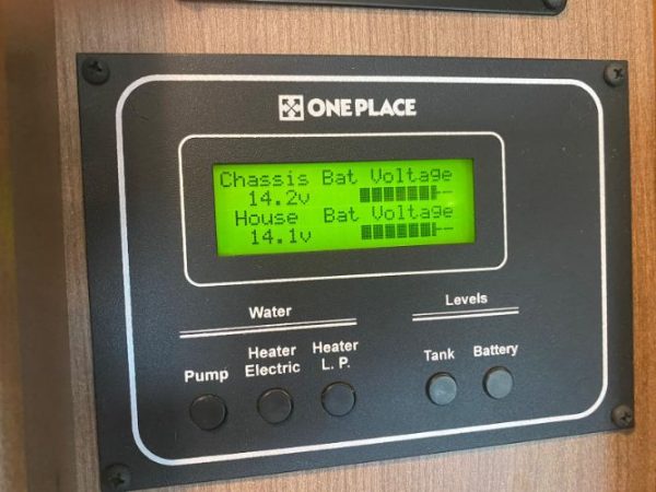2015 WINNEBAGO ITSACA NAVION 24M - Image 17