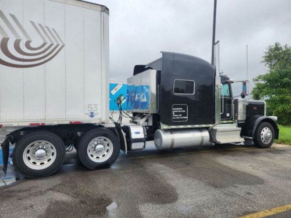2019 PETERBILT 389 EXHD - Image 4