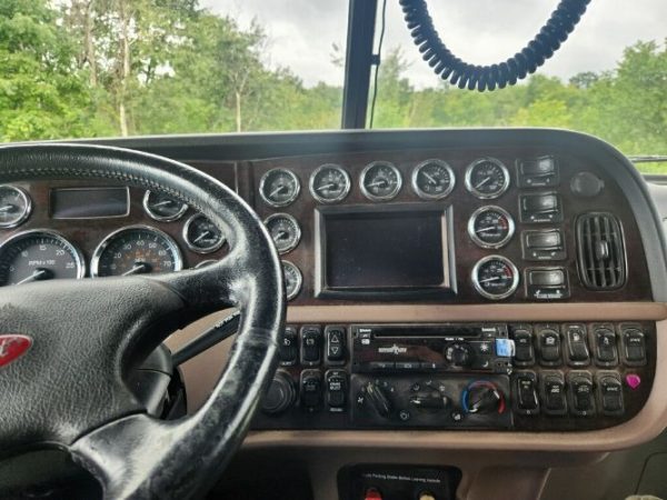 2019 PETERBILT 389 EXHD - Image 6