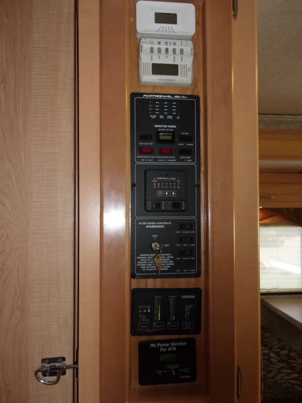 2005 National Tropical T399 - Image 16
