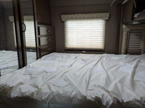 2017 THOR FREEDOM ELITE SF450 MOTOR COACH - Image 5