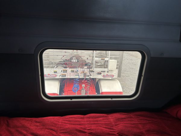 2000 Peterbilt  379 EXHD - Image 8