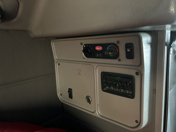2000 Peterbilt  379 EXHD - Image 14