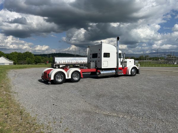 2000 Peterbilt  379 EXHD - Image 19