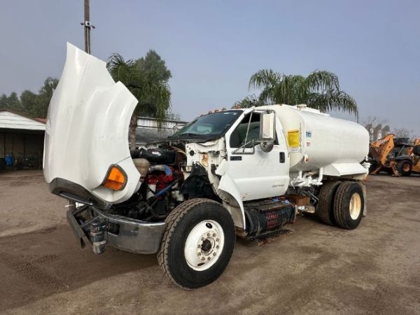 2013 Ford F-750 SD - Image 5