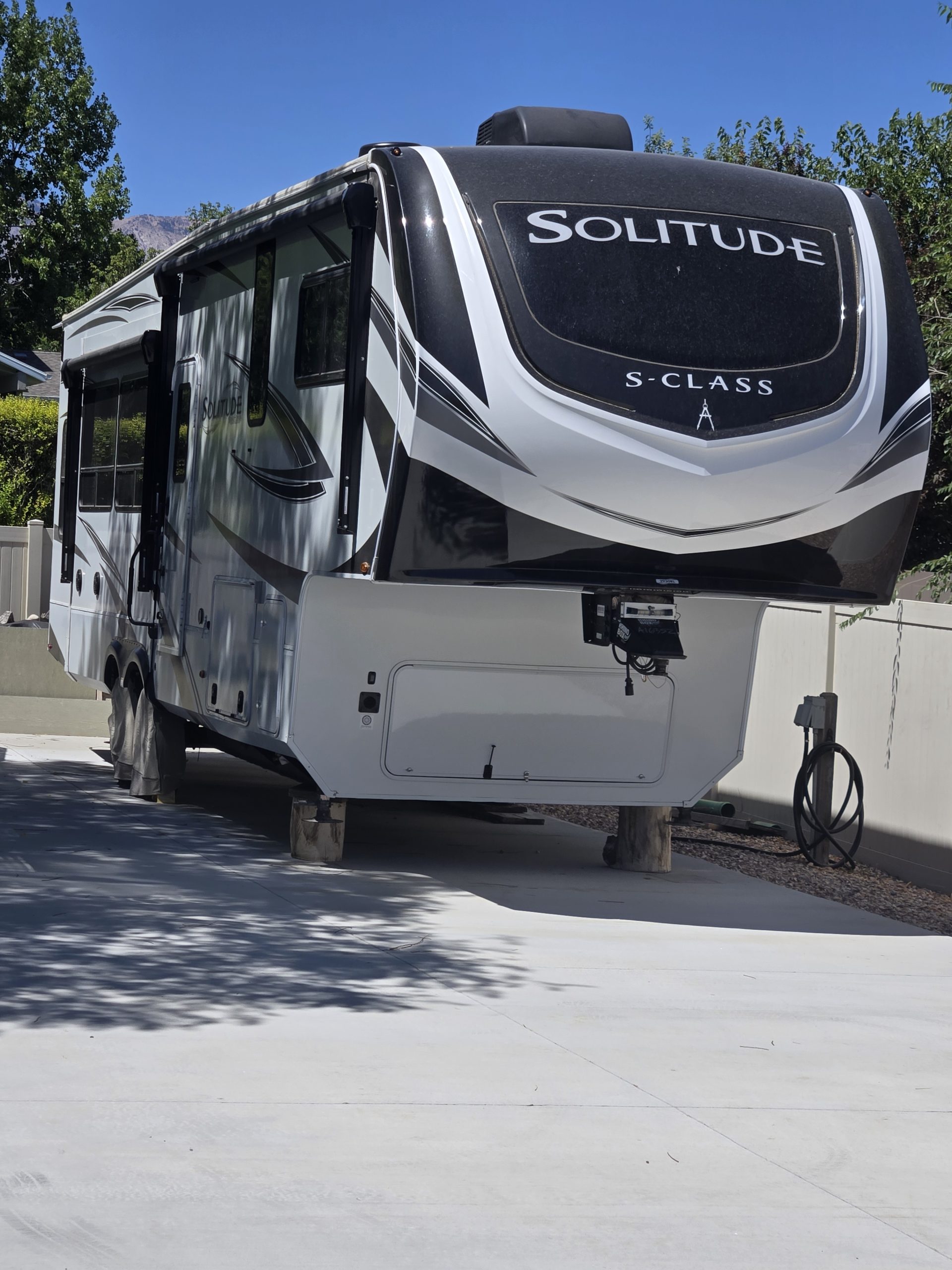 2024 Grand Design Solitude SClass 2930RL