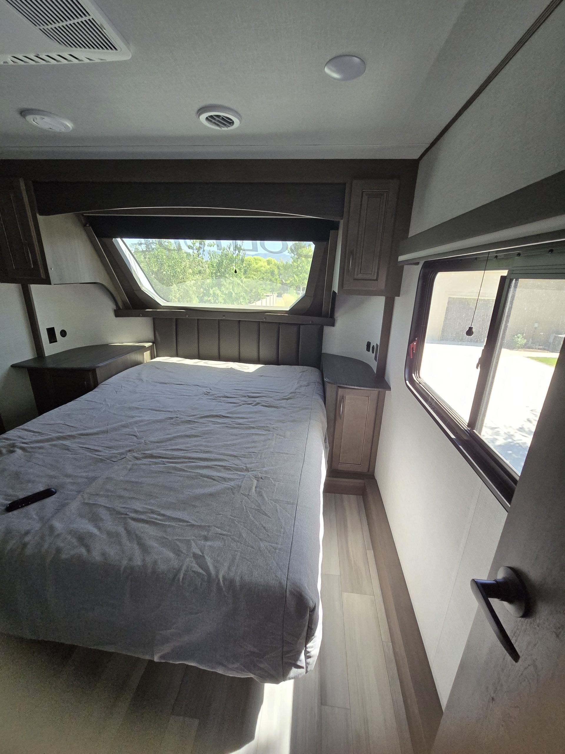 2024 Grand Design Solitude SClass 2930RL - Image 19