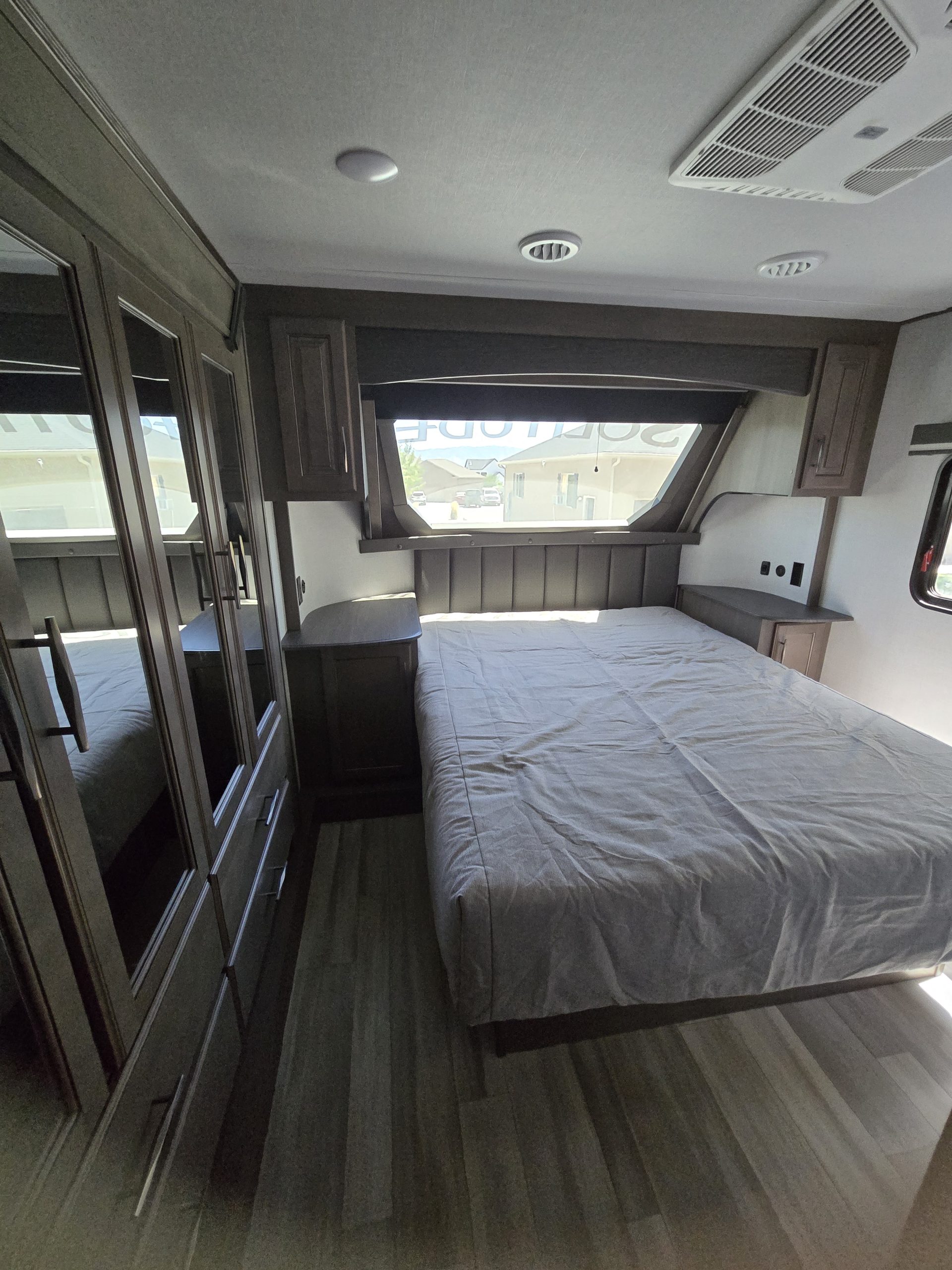 2024 Grand Design Solitude SClass 2930RL - Image 20