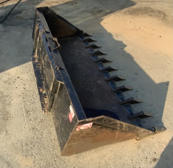 tooth bucket  84” heavy duty - Image 3