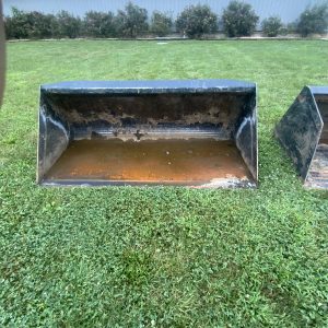 82” heavy duty bucket